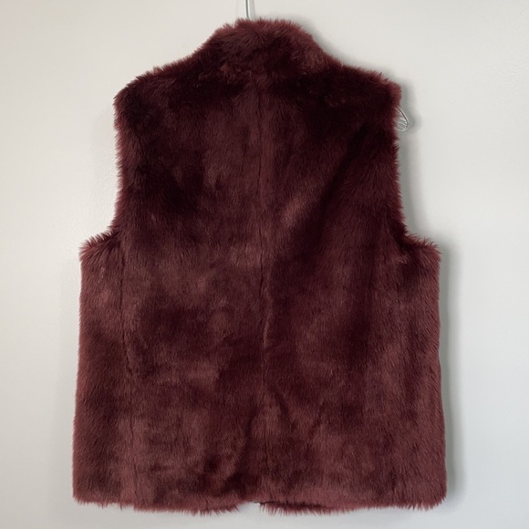 J Crew Burgundy Faux Fur Vest - Picture 8 of 9